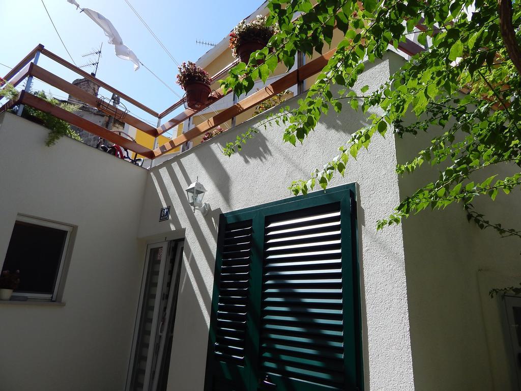 Guest House Varos Split Exteriér fotografie